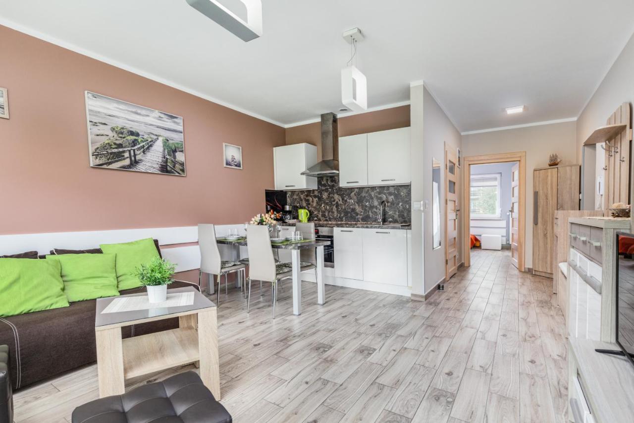 Apartamenty Polnocna By Noclegi Renters Ujście-Darłowskie Exterior photo