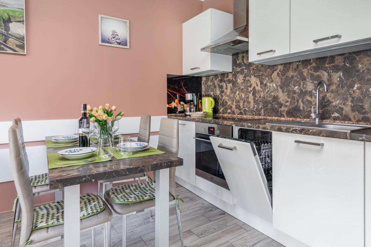 Apartamenty Polnocna By Noclegi Renters Ujście-Darłowskie Exterior photo